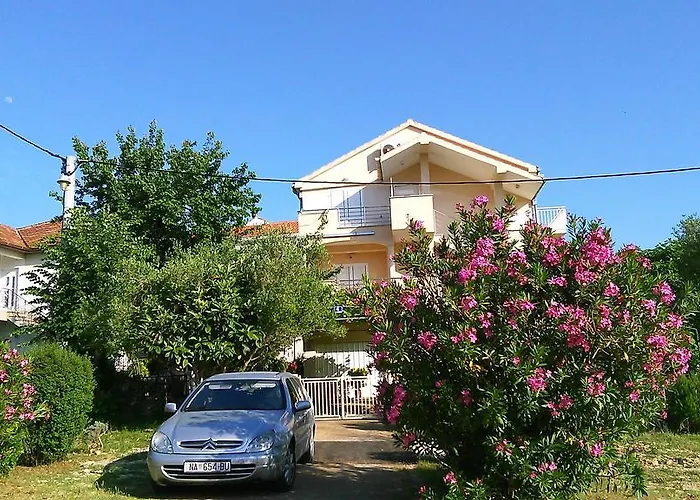 Apartments Diklo Marija